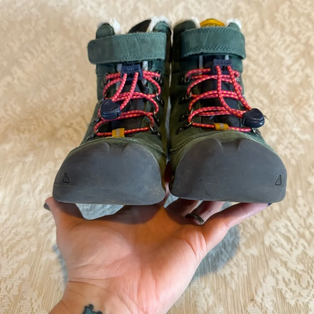 Kids Kanibou waterproof insulated boots